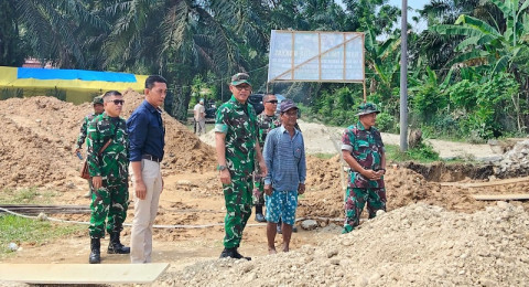 Percepat Infrastruktur Daerah, TNI Bangun Dua Jembatan Strategis di Sarolangun